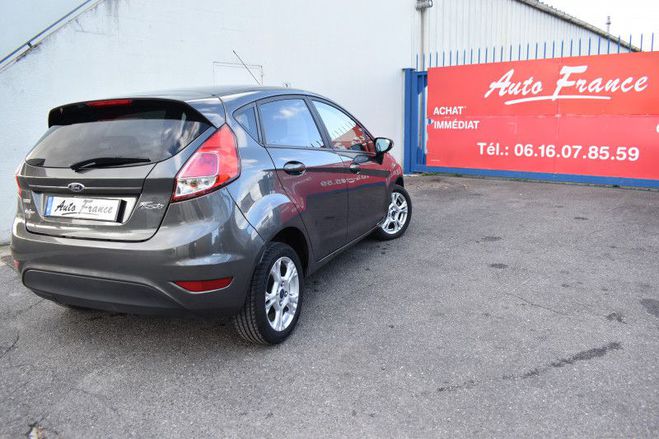 Ford Fiesta 1.0 ECOBOOST 100CH STOP&START BUSINESS 5 GRIS F de 2016