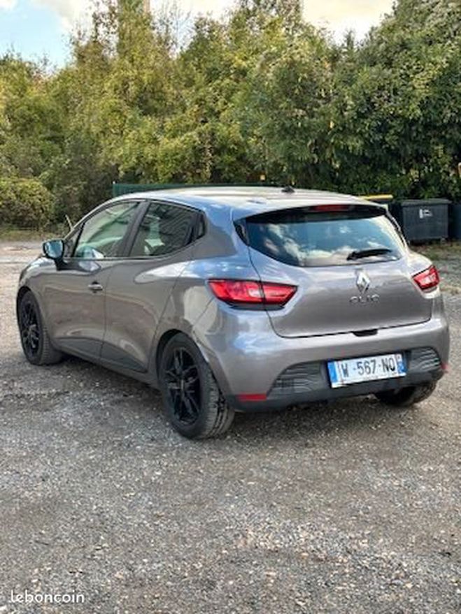 Renault Clio 4 1.2 16v Expression Gris de 2013
