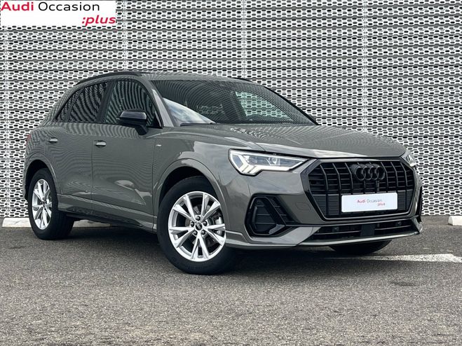 Audi Q3 35 TFSI 150 ch S tronic 7 S line plus Gris de 2024