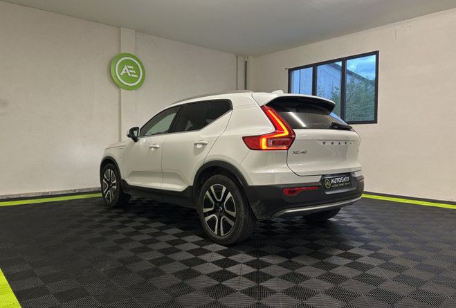 Volvo XC40 T5 Recharge 180   82ch Business DCT 7 BLANC de 2020