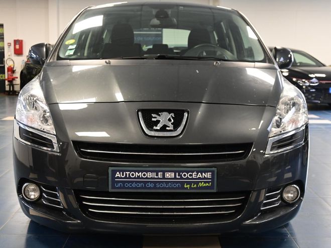 Peugeot 5008 2.0 HDi 150ch FAP BVM6 Premium 7pl Gris de 2011