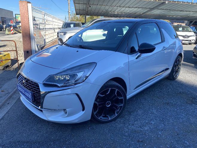 Cliquer pour voir la photo suivante Citroen DS 3 THP 165 SetS BVM6 Sport Chic Blanc de 2016