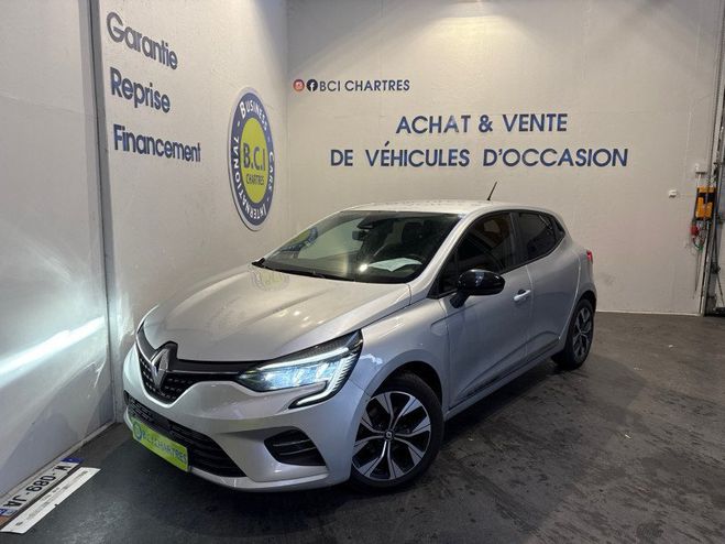 Cliquer pour voir la photo suivante Renault Clio V 1.0 TCE 90CH EQUILIBRE Gris C de 2023