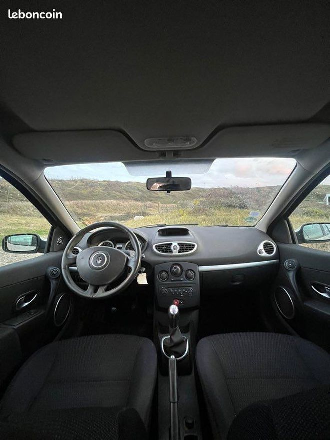 Renault Clio 3 1.6 siges chauffants  de 2006