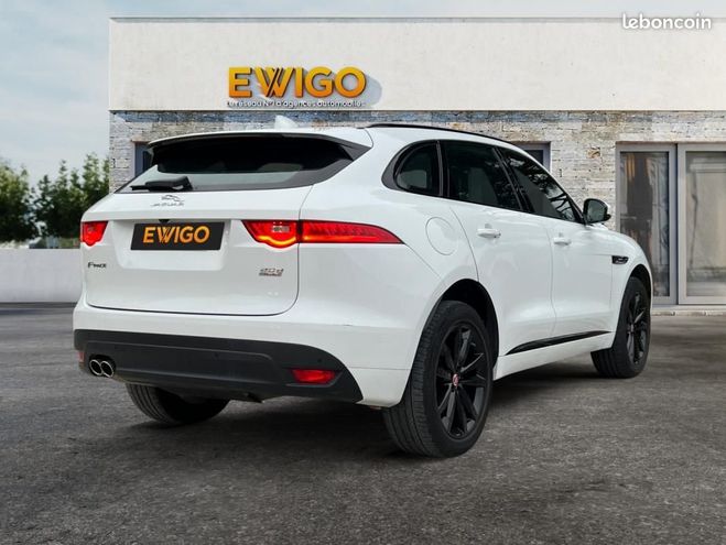 Jaguar F Pace 2.0 4X4 180 R-SPORT AWD BVA8 2EME MAIN S Blanc de 2017