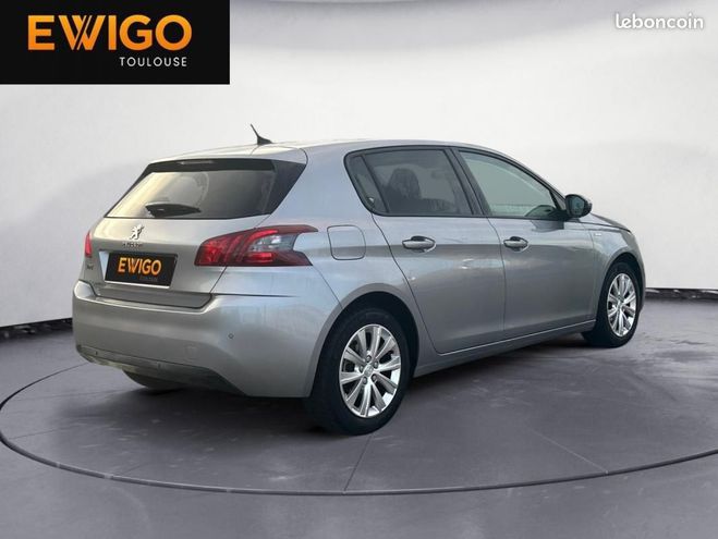 Peugeot 308 GENERATION-II 1.5 BLUEHDI 130 STYLE Gris de 2020