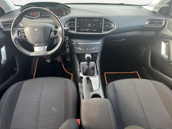 Peugeot 308 GENERATION-II 1.5 BLUEHDI 130 STYLE Gris de 2020