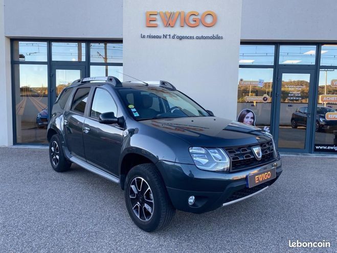 Cliquer pour voir la photo suivante Dacia Duster 1.5 DCI 110CH BLACK TOUCH 4X2 PREMIERE M Gris de 2017