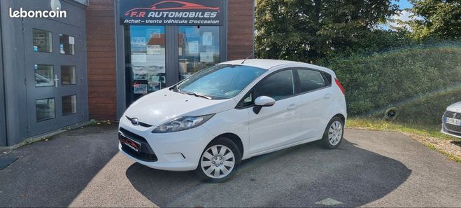 Cliquer pour voir la photo suivante Ford Fiesta 1.2 Essence 8.2 ch Trend Pack Blanc de 2011