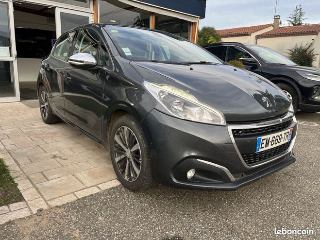Peugeot 208 1.6 BlueHDi 100 Allure Gris de 2017