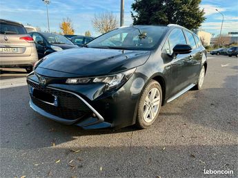  Voir détails -Toyota Corolla touring spt 122h dynamic business + stag à Thiais (94)