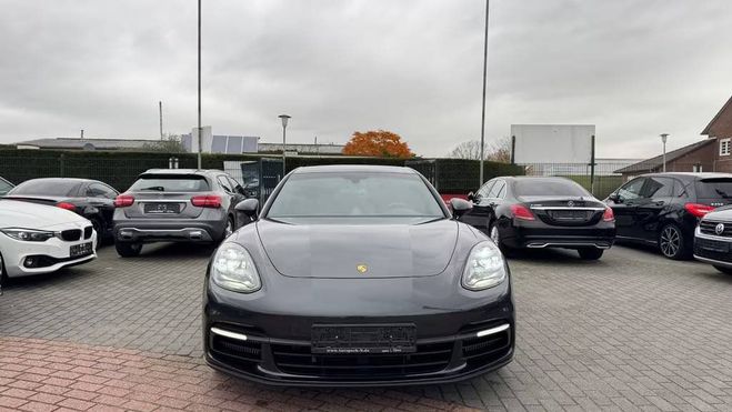 Porsche Panamera Sport Turismo 4 Pack Chrono*Pano*Mmoire GRIS VOLCA de 2019
