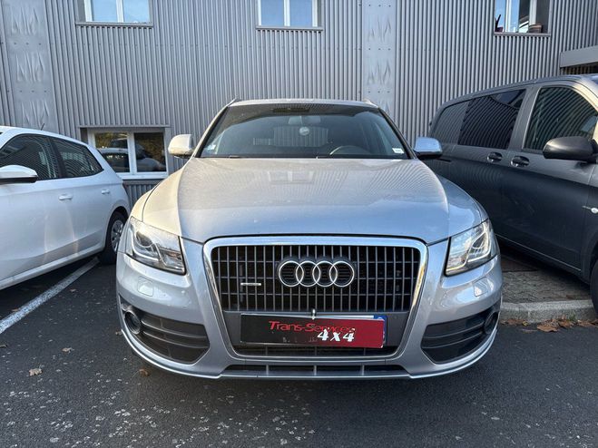 Cliquer pour voir la photo suivante Audi Q5 2.0 TFSI 211CH S LINE QUATTRO TIPTRONIC Gris C de 2012