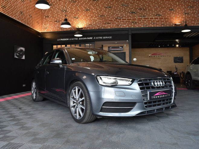 Audi A3 Sportback 2.0 TDI 150 Ambition Luxe Gris de 2016