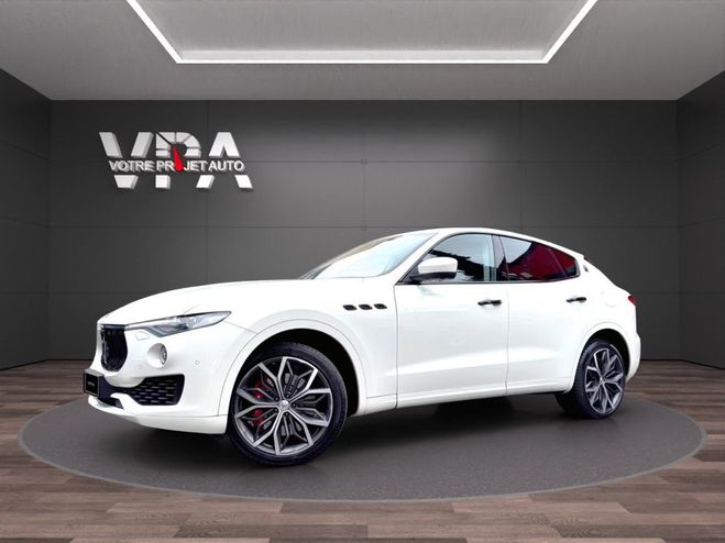 Maserati Levante S Q4  3.0 V6 Biturbo 430 ch  Automatiq Blanc de 2017