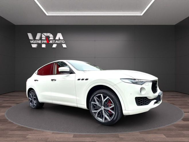 Maserati Levante S Q4  3.0 V6 Biturbo 430 ch  Automatiq Blanc de 2017