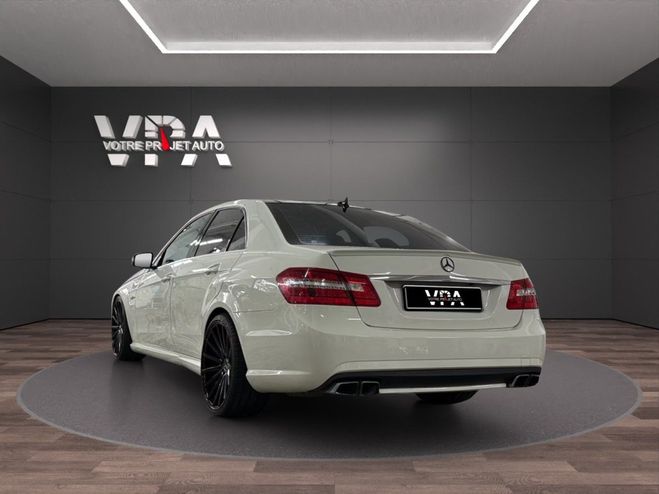 Mercedes Classe E 63 AMG  6.2 V8 525 ch  BVA7 | Siges m Blanc de 2010