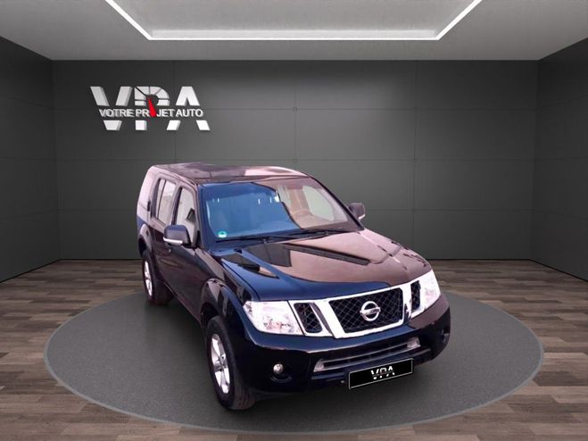 Nissan Pathfinder  2.5 dCi 190 ch  4x4  7 places | Atte Noir de 2012