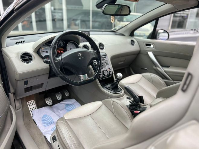 Peugeot 308  308 CC 2.0 HDI 163 Fline Marron de 2011