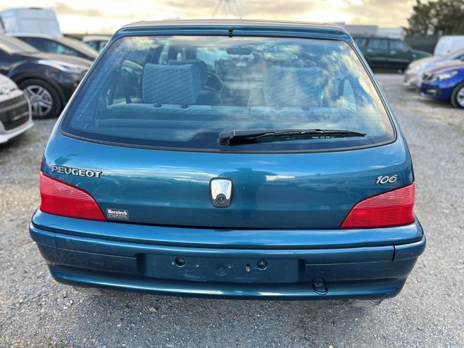 Peugeot 106 XT Bleu de 1997