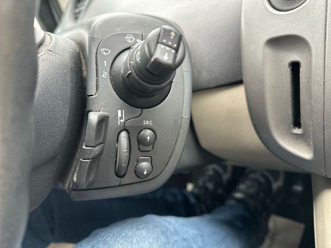 Renault Megane Confort Authentique Gris de 2007