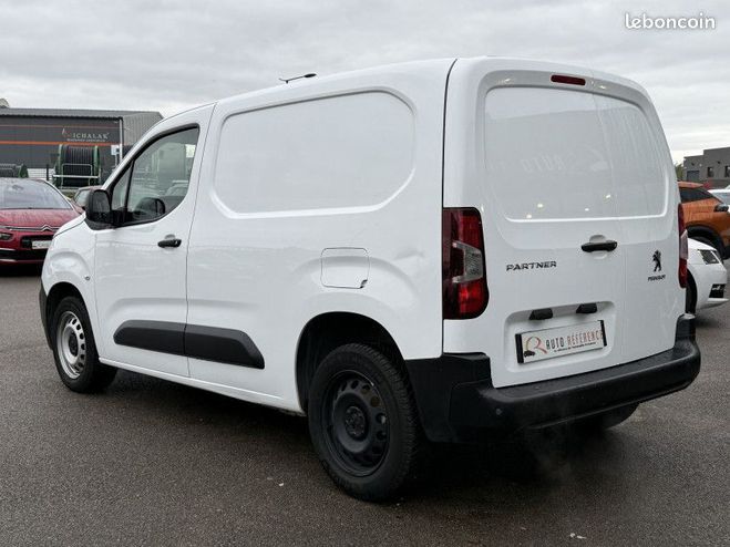 Peugeot Partner STANDARD 1000KG BLUEHDI 100CH S&S BVM5 P Blanc de 2022