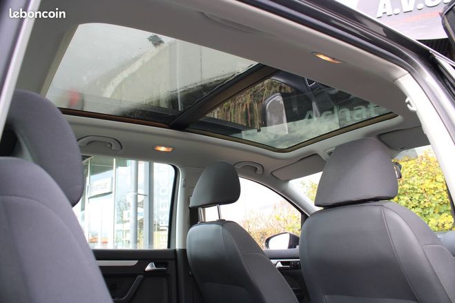 Volkswagen Touran ii 1.6 tdi 105 fap bluemotion technology Gris de 2014