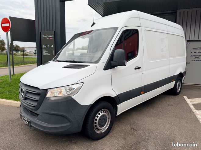 Mercedes Sprinter Fourgon 214 CDi 2.2d 143ch 39S L2H2 3T0  Blanc de 2019