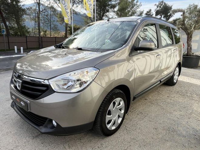 Dacia Lodgy 1.5 dCi FAP - 110 - 7pl BREAK Laurate P BEIGE FONCE de 2012