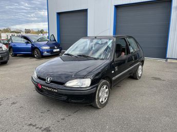  Voir détails -Peugeot 106 1.1i 60CH Pop Art GARANTIE 12 MOIS à Crottet (01)