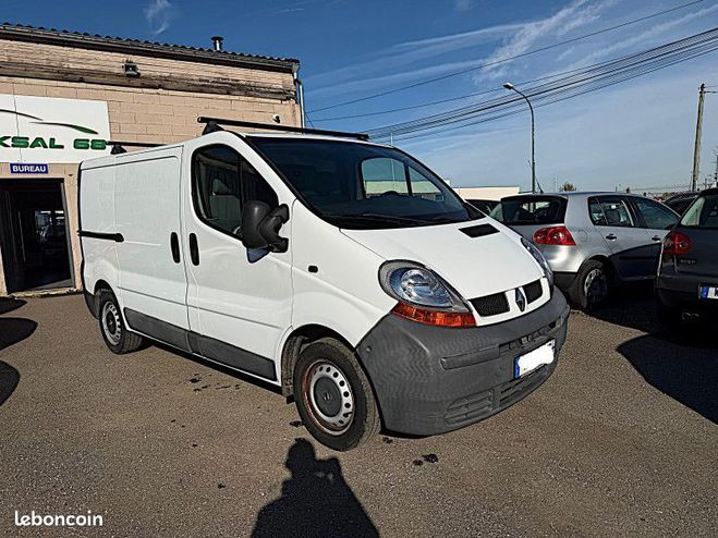 Renault Trafic II FG L1H1 1000 1.9 DCI 80CH Blanc de 2002