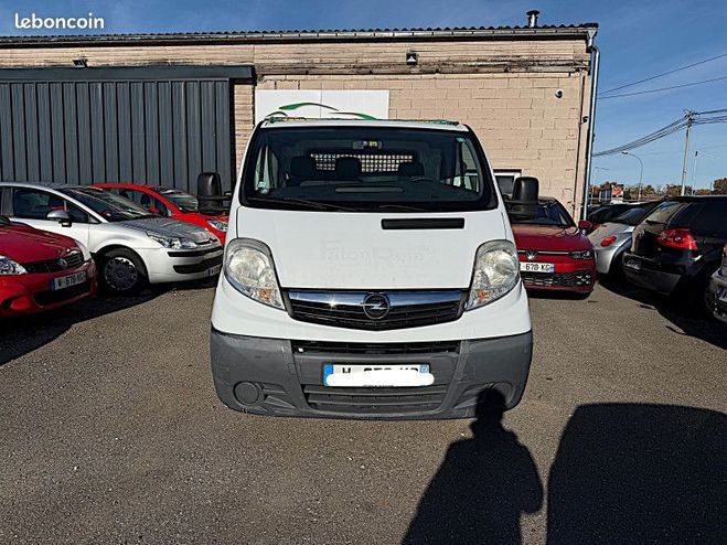 Opel Vivaro FG F2900 M2 CDTI145 PACK CLIM PLATEAU Blanc de 2006