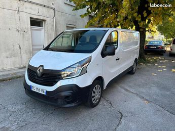 Voir détails -Renault Trafic l2h1 1200 1.6 dci 95ch confort euro6 201 à Grenoble (38)