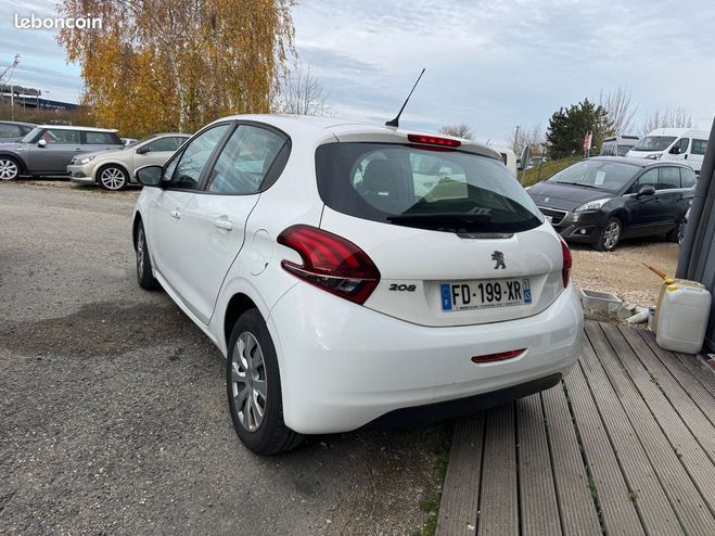 Peugeot 208 1.5 BlueHDi 100ch TVA Blanc de 2019