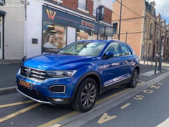  Voir détails -Volkswagen T Roc 1.5 tsi 150 carat dsg bva start-stop cam à Amiens (80)