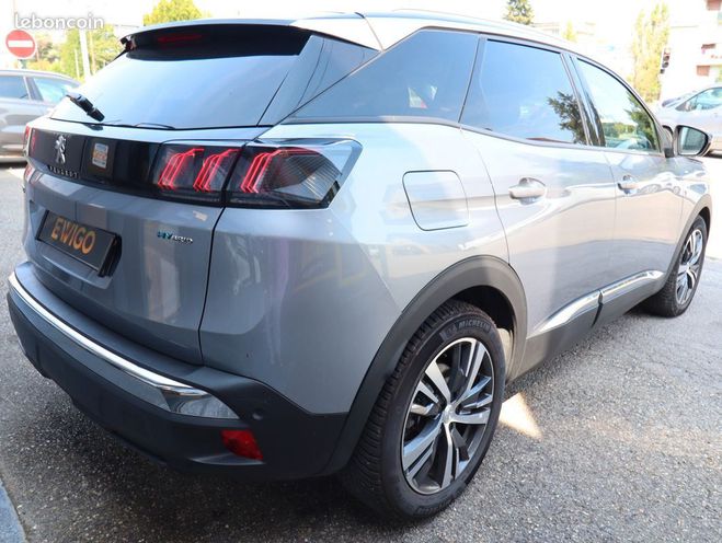 Peugeot 3008 generation-ii 1.6 225 ch 180 hybrid phev Gris de 2021