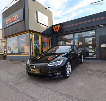  Voir détails -Tesla Model S model-s 90d electric 525 60kwh 4wd dual- à Bourgoin-Jallieu (38)