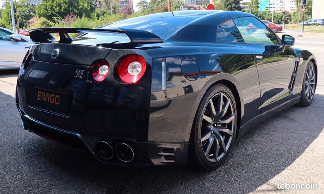 Nissan GT R 3.8 530 ch black edition 4wd bva   son b Noir de 2011