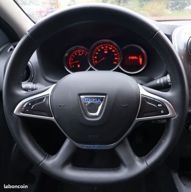 Dacia Sandero stepway 1.0 tce 100 ch + carplay Bleu de 2020