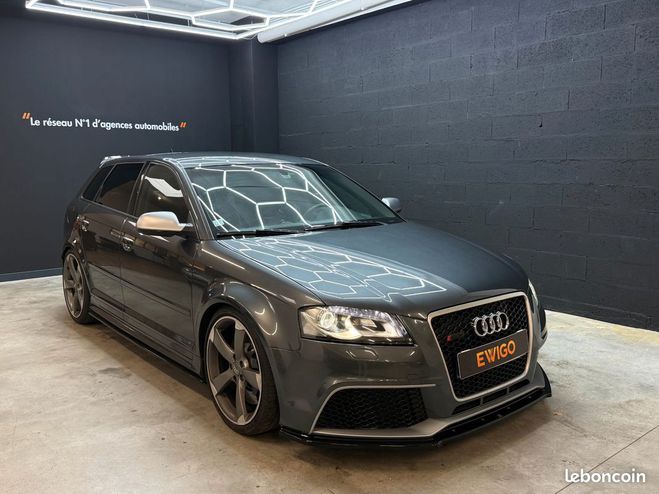 Cliquer pour voir la photo suivante Audi RS3 SPORTBACK 2.5 TFSI 340ch S-TRONIC Sièges Gris de 2012