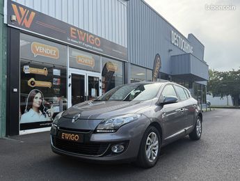  Voir détails -Renault Megane 1.2 TCE 115 ENERGY AUTHENTIQUE RADAR AV- à Aubire (63)