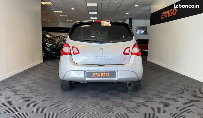 Renault Twingo 1.2 75 limited   kit distribution fait Gris de 2013