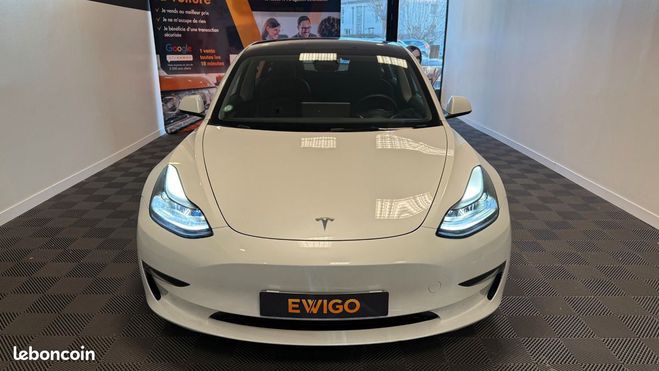 Tesla Model 3 model-3 electric 500 82kwh dual motors g Blanc de 2023