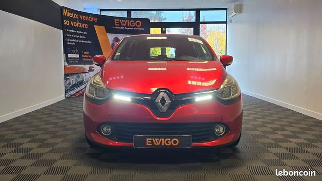 Renault Clio 1.2 16V 75 ch ZEN + R-LINK KIT DISTRIBUT Rouge de 2015