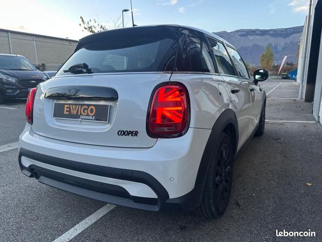 Mini Mini 5 portes COOPER 1.5L 135CH TOIT OUVANT A Blanc de 2023