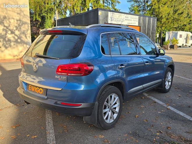 Volkswagen Tiguan 2.0 TDI 150ch 4MOTION LOUNGE   ATTELAGE Bleu de 2015