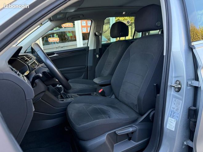 Volkswagen Tiguan 1.5 TSI 150 ELEGANCE DSG HARMAN KARDON C Gris de 2021