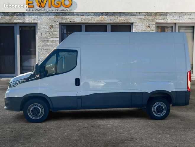 Iveco Daily VU FOURGON 2.3 156ch H3 35C16V Hi-Matic  Blanc de 2020