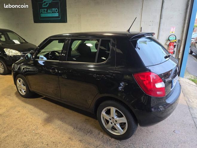 Skoda Fabia Basis 1.2 TSI 85CH Noir de 2013