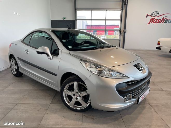 Peugeot 207 CC 1.6 i 120cv-2007 Gris de 2007